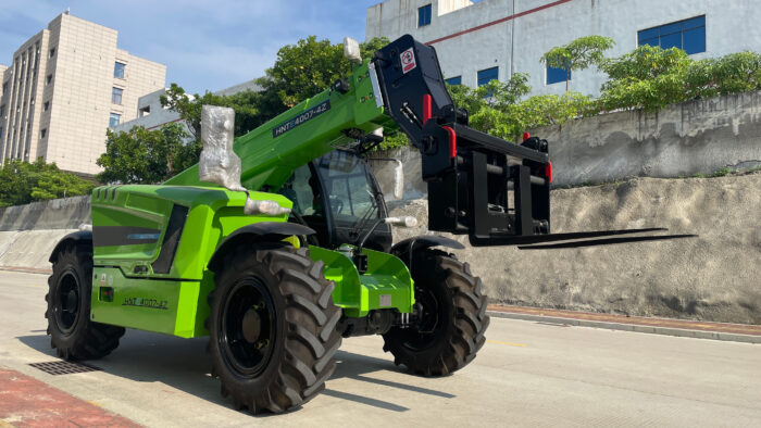 Telehandler2