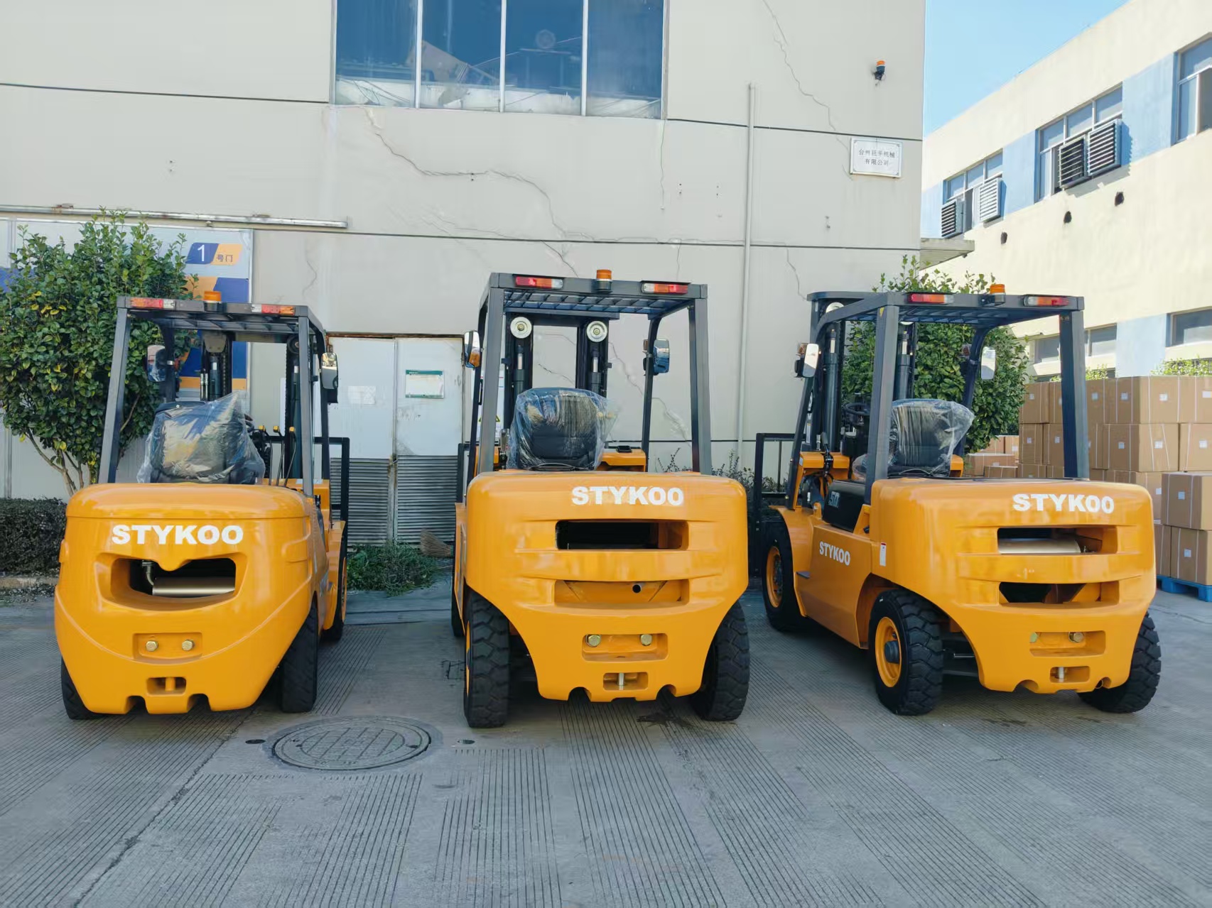 3&5T DIESEL FORKLIFT1